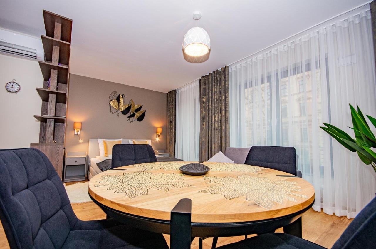 Inpoint Spacious Apartments Near Main Square & Kazimierz District Krakov Exteriér fotografie