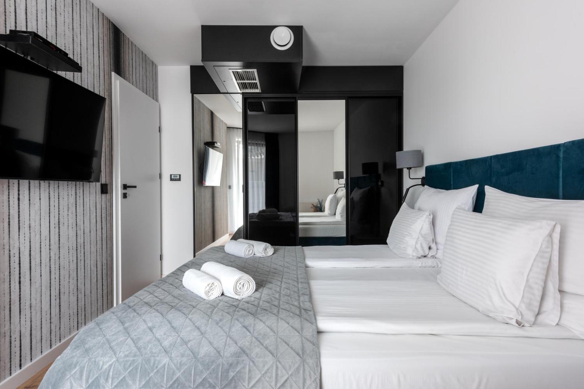 Inpoint Spacious Apartments Near Main Square & Kazimierz District Krakov Pokoj fotografie
